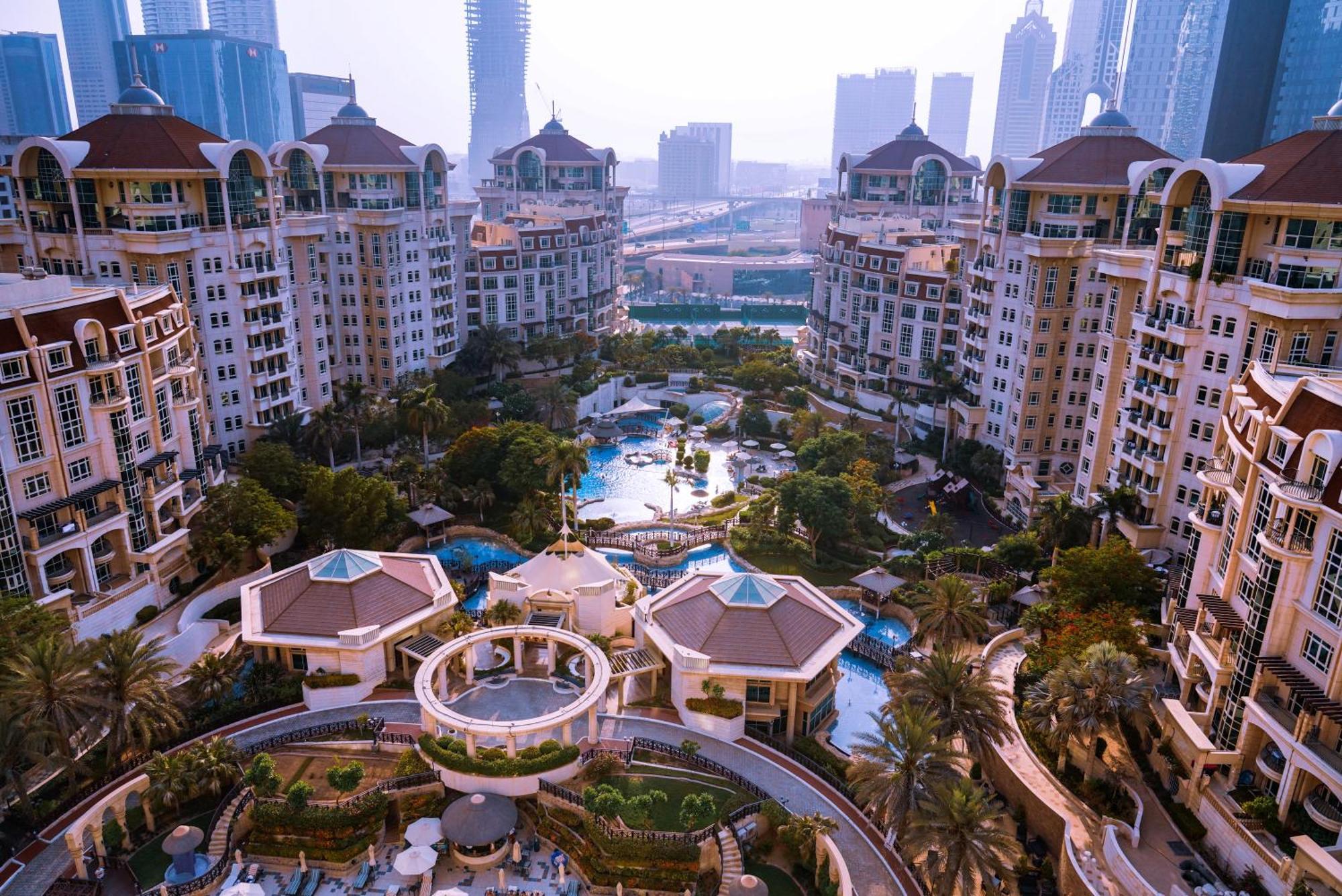 Swissotel Al Murooj Dubaj Exteriér fotografie